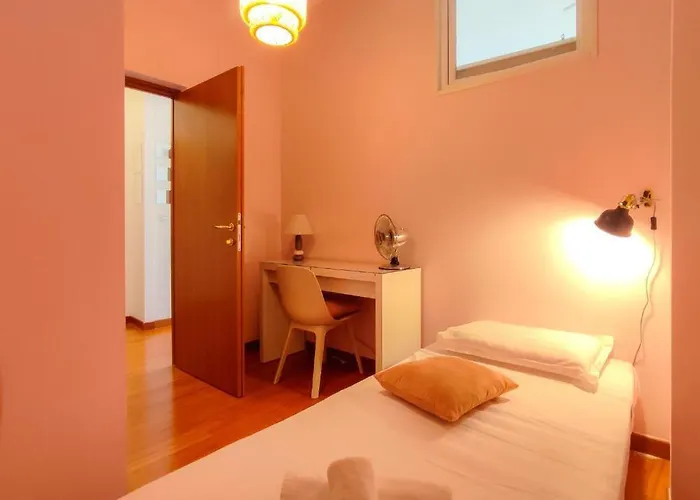 Apartment Grimaldi 3 Pers Wifi Ac *